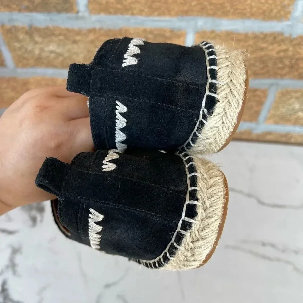 Patricia Nash excellent worn
